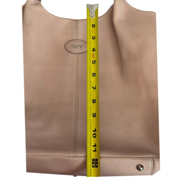 Tod's CS24 Beige Tote Bag - Picture 16 of 16